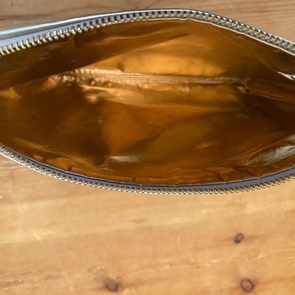 Secret Treasures Pouch - Picture 3 of 6